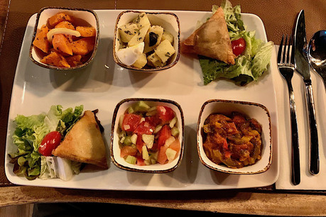 Mezzes, couscous et tajines sont servis avec générosité et une bonne rasade de sauce au Royaume, la nouvelle adresse orientale du Rollingergrund. (Photo: DR)