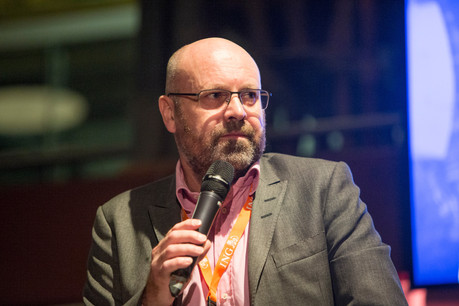 Duncan Roberts dirige une équipe de six journalistes, talentueux et dynamiques. (Photo: Maison Moderne Publishing SA/Archives)