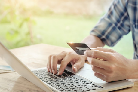 Les consommateurs auront accès à davantage d’informations sur les produits commercialisés sur les sites marchands. (Photo: Shutterstock)