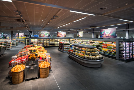 Si 2020 a connu quelques fermetures d’enseignes, des développements sont attendus en 2021, en particulier du côté de la grande distribution. (Photo: Nader Ghavami/Maison Moderne)