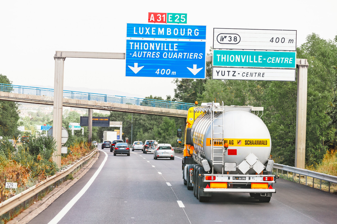 Un frontalier mosellan qui vient au Luxembourg en train et ne prend pas sa voiture pour visiter l’Est de son département n’est toujours pas obligé de passer en pneus hiver. (Photo: Shutterstock)