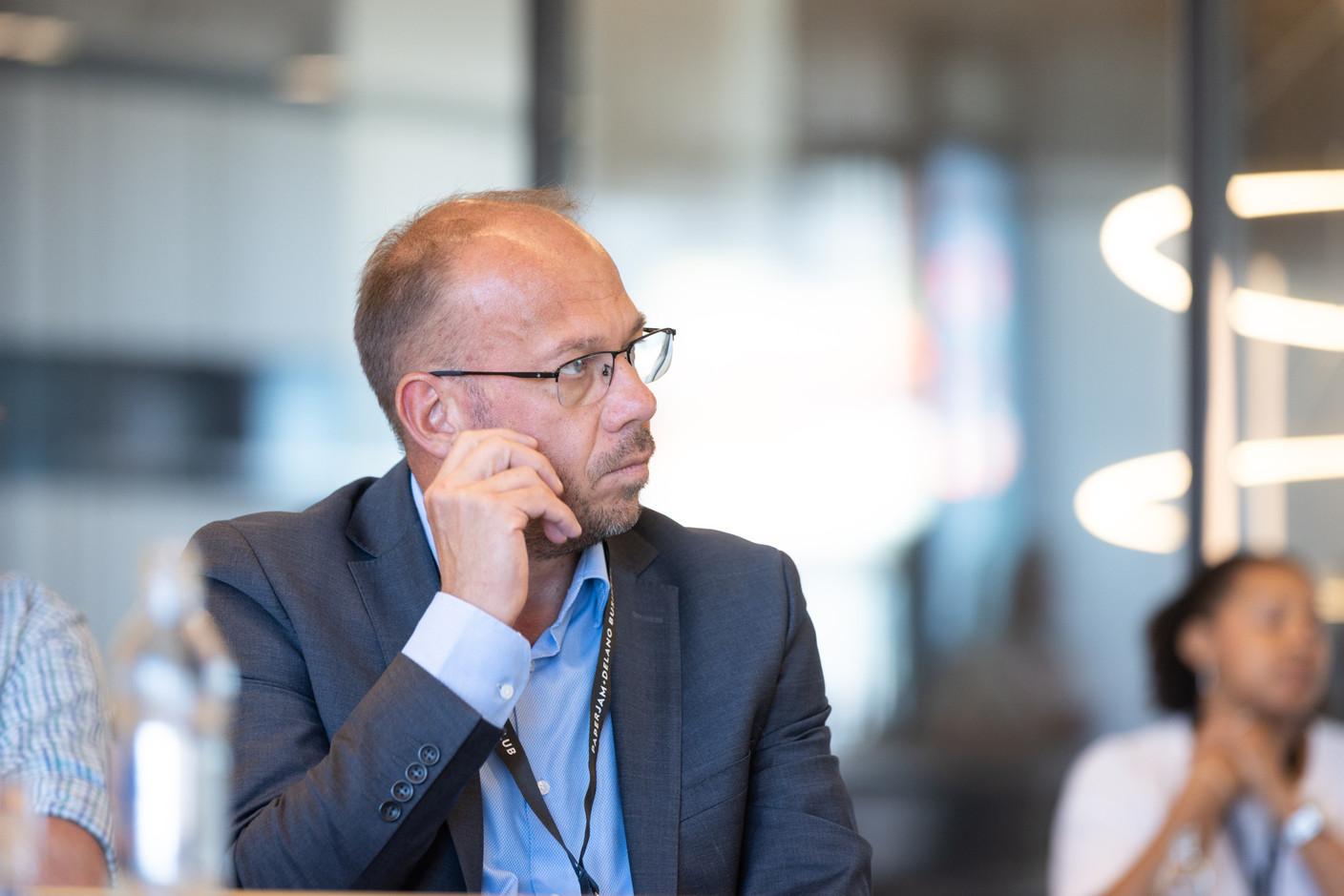 Nicolas Hurlin (The Recruiter) at an “Off the record” session focussed on leadership and entrepreneurship held at Stibbe, 13 May 2025. Photo: Eva Krins/Maison Moderne