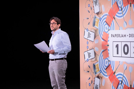 Patrick Ittah: «Nous sommes noyés d’informations: nous allons avant tout rechercher l’information pertinente, adaptée à notre environnement professionnel, notamment une sorte de ‘veille technologique et business’ des besoins futurs des entreprises luxembourgeoises.» (Photo: Julian Pierrot / Maison Moderne)