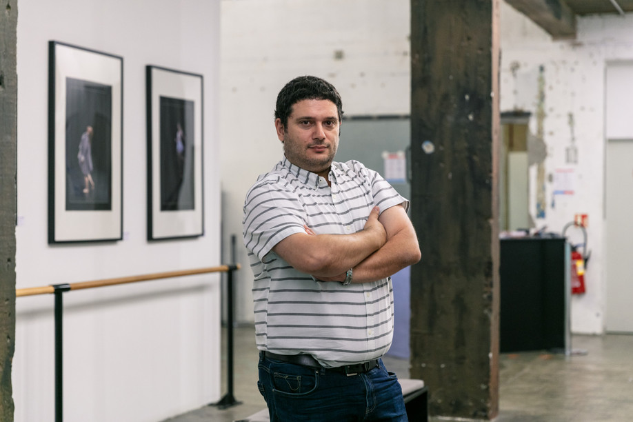 Pablo Chimienti is the Theater Federatioun’s communications and public relations officer. Photo: Romain Gamba / Maison Moderne
