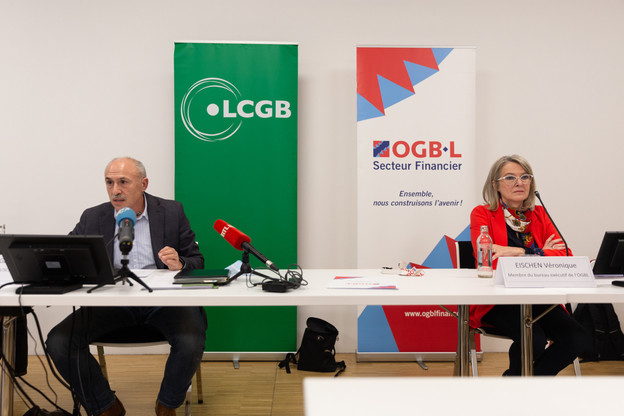 Gabriel Di Letizia (LCGB) et Véronique Eischen (OGBL) lors de la conférence de presse commune des deux syndicats. (Photo: Romain Gamba / Maison Moderne)
