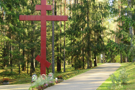 Ce n’est qu’en 1990 que l’Union soviétique a reconnu sa responsabilité dans le massacre de Katyn. (Photo: Shutterstock)