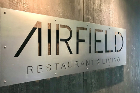 Un cadre contemporain et une cuisine qui tient la route, à quelques pas de l’aéroport: l’Airfield a quelques atouts en poche! (Photo: Maison Moderne)