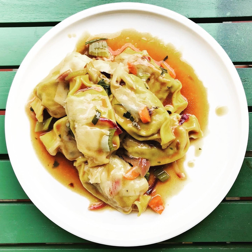 «Plinetti di Manzo», jus de cuisson et parmesan. Simple, bon. Maison Moderne