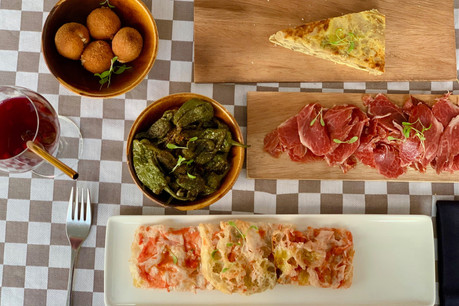 Un des atouts indéniables du concept Fevi Gaudium au Seven Hotel: les tapas-apéritifs! (Photo: Maison Moderne)