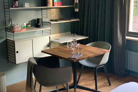 L’Hostellerie du Grünewald propose un dîner en chambre et une nuit bien au chaud dans son offre «Eat & Sleep» du moment. (Photo: Maison Moderne)