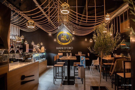 Mani d’Oro est ouvert en continu de 11h à 20h, à quelques pas de la Cloche d’Or, dans une ambiance industrielle plutôt réussie. Mais c’est surtout la cuisine qui invite à y retourner dès que possible! (Photo: Mani d’Oro)