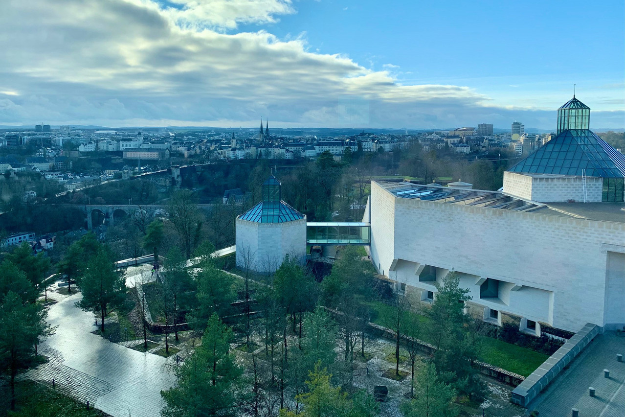 Atout indéniable du Meliá Luxembourg pour un réveillon réussi: une vue imprenable sur la capitale luxembourgeoise…  (Photo: Maison Moderne)