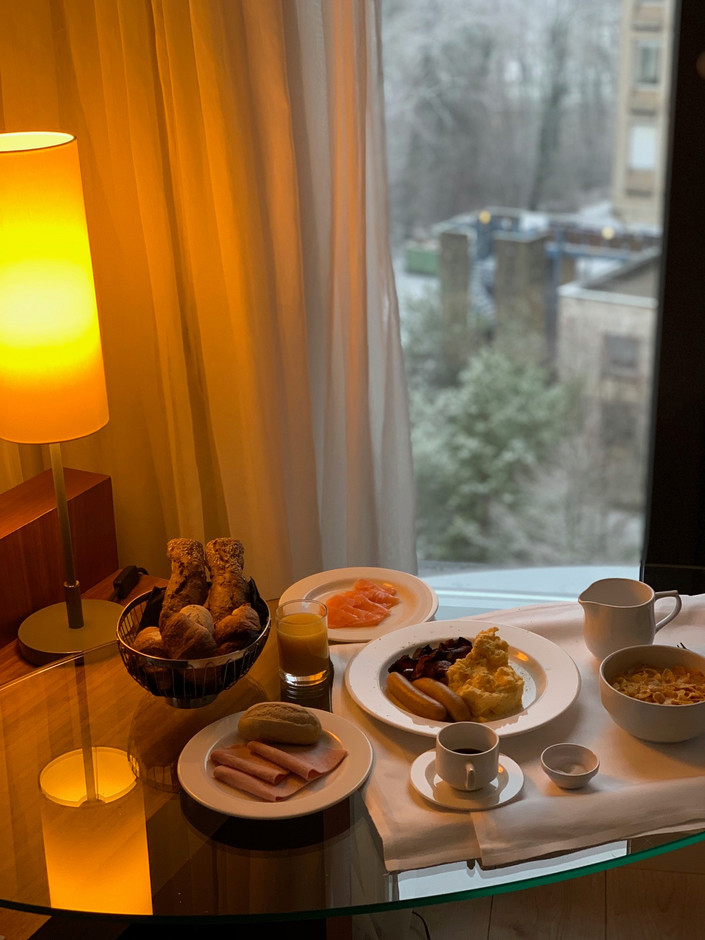 Pour ce réveillon au Meliá Luxembourg, les équipes de Louis Scholtès n’ont pas chômé pour faire plaisir à leurs convives, de l’apéritif au petit-déjeuner…  Maison Moderne