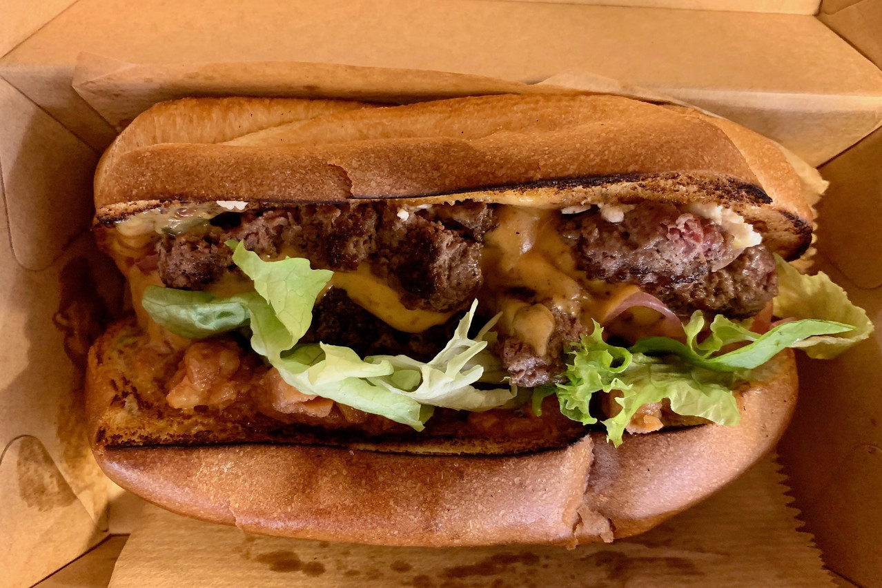 En voilà une bonne option canaille «to go» avec le «Beef Roll» de Simbiosa. Maison Moderne