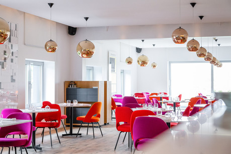 Lumière, chaleur et design contemporain, le cadre du Two6Two est un de ses atouts indéniables! (Photo: Two6Two)