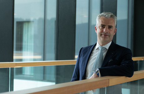 «Nous devons tirer le meilleur de cette crise. Avoir tous les collaborateurs full time au bureau n’était peut-être pas le scénario idéal. On pourra développer le télétravail là où cela fait sens», résume Olivier Coekelbergs. (Photo: Matic Zorman / Maison Moderne)