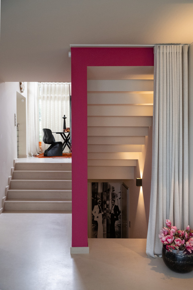  “I’m baffled by these sterile interiors that all look the same; I’m definitely a fan of colour and whimsy,” says the host, who’s never short of ideas. Photo: Patricia Pitsch/Paperjam
