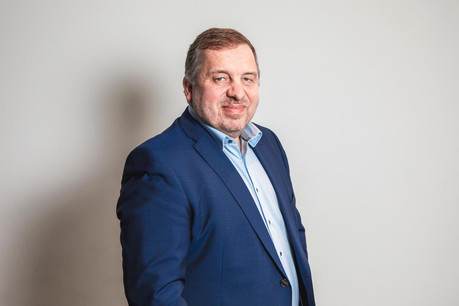 Fabian Demoulin: «Aujourd’hui, nous continuons à agrandir nos équipes et je viens d’être nommé administrateur délégué. Il m’a donc semblé primordial de relancer activement le développement commercial et la visibilité de l’entreprise.» (Photo: Marc Blasius/Maison Moderne)