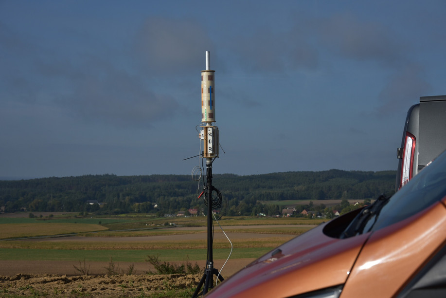 A new waveform allows hundreds of devices to transmit simultaneously on the same radio frequency channel, without the performance degradation usually associated with scalability. Photo: OrbitsIQ