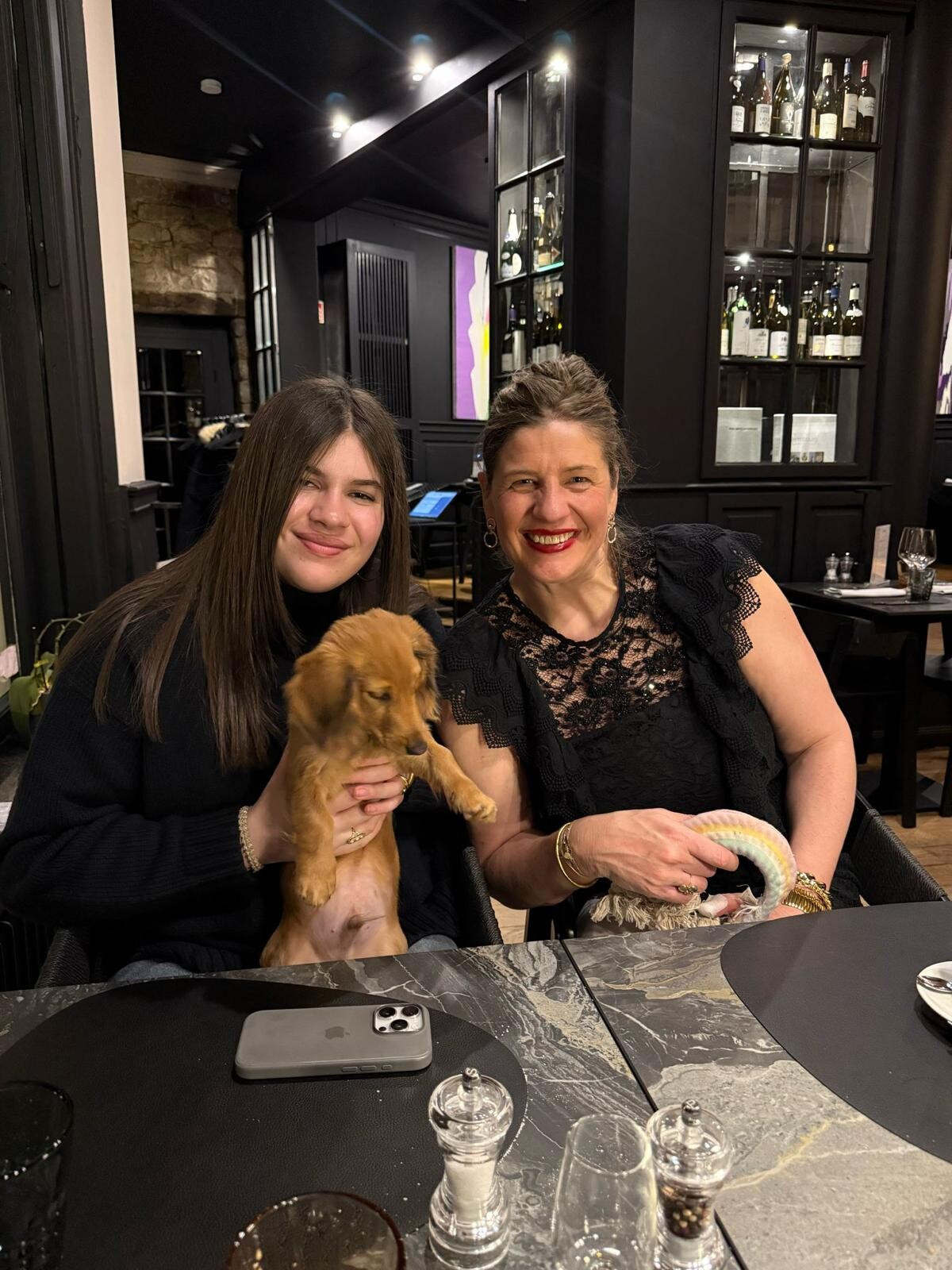 Otto, his mum and his big sister, regulars at this very dog-friendly spot.  (Photo: Florence Henry)