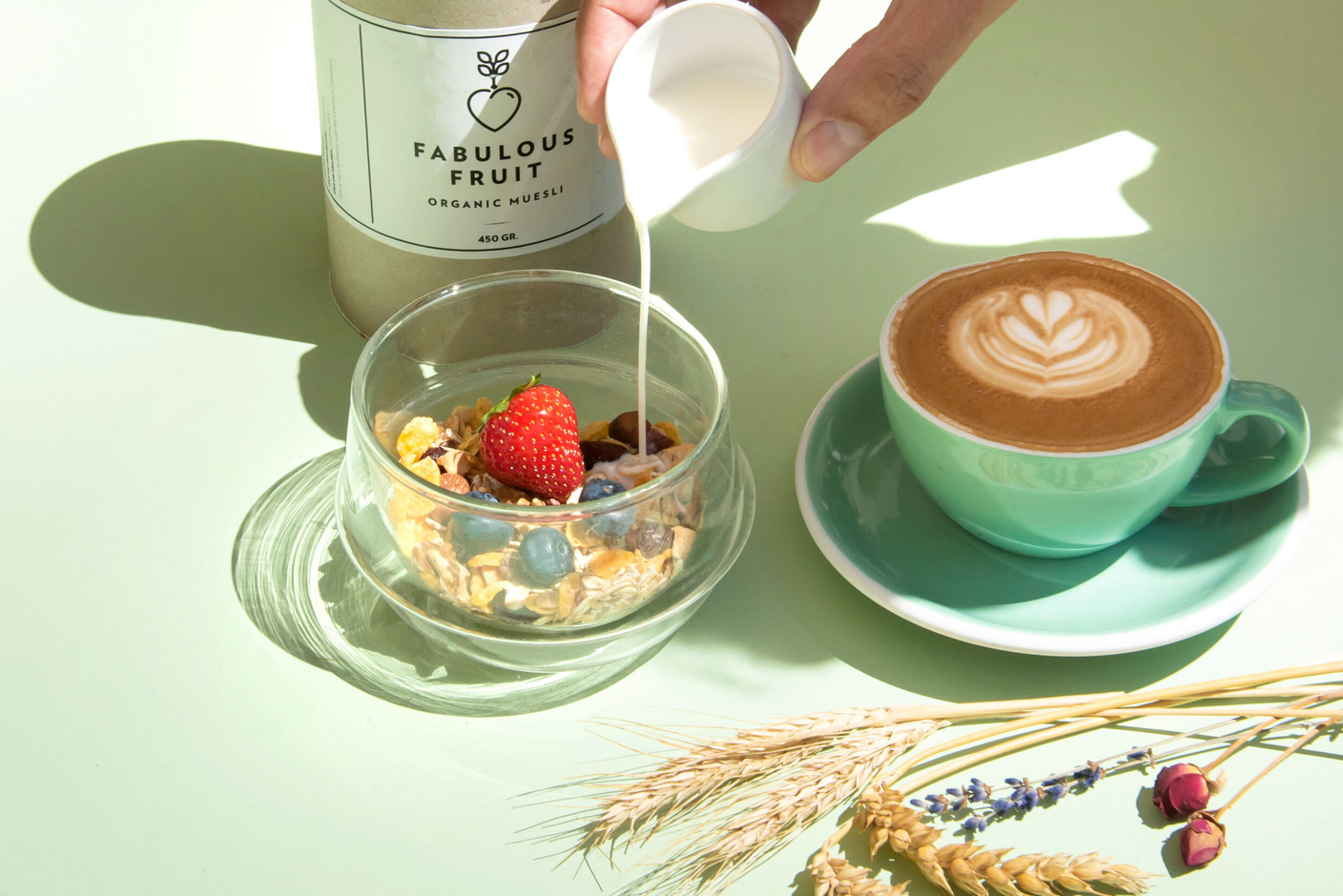  The venue is open to everyone: humans and animals alike. Grumpy people are the only ones not allowed.   (Photo: Coffee shop Cereal Lovers)