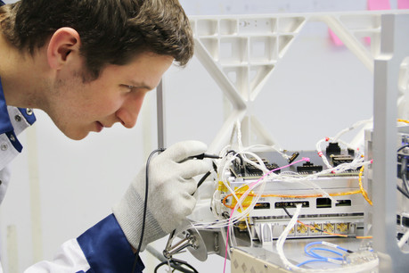 Rafal Modrzewski est en passe de réussir son pari avec la start-up finlandaise d’observation de la Terre, qui a ouvert un centre de recherche au Luxembourg l’an dernier. Le Luxembourg y a investi 18 millions d’euros d’argent public. (Photo: Iceye Oy)