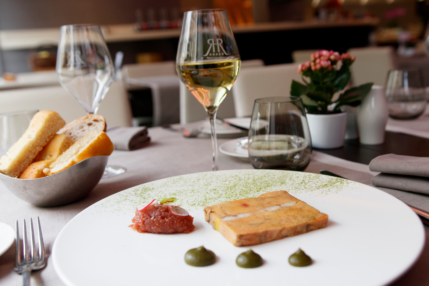 Chef Paul Fourier's cuisine is gourmet and sophisticated, without being pompous. Hotel Le Royal