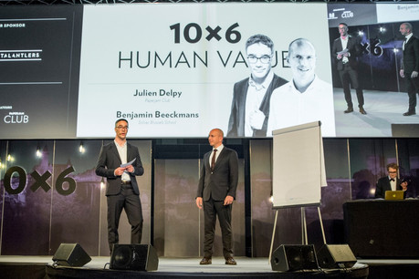 Julien Delpy, le directeur du Paperjam Club, et Benjamin Beeckmans, le responsable du projet pour la Solvay Brussels School of Economics & Management, étaient venus présenter le MBA Essentials lors du 10x6 Human Value, le 30 mai 2018. (Photo: Archives Maison Moderne)