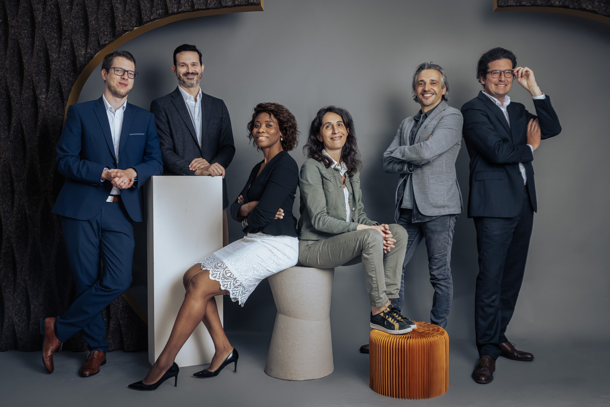 Olivier Riehl, Eric Babaud, Caline Djiowa, Emmanuelle Boelens, Cyril Lamorlette, Cédric Flipo. Edouard Olszewski