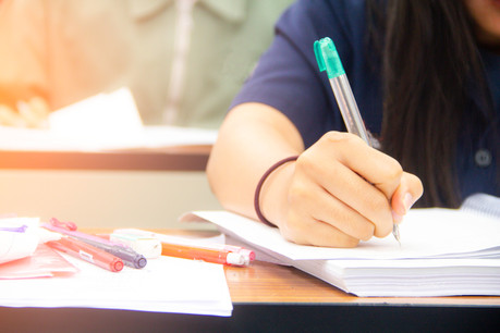 Pour le ministère, le choix de revenir ou non en classe ne peut être laissé aux élèves ou aux parents de ceux-ci. (Photo: Shutterstock)