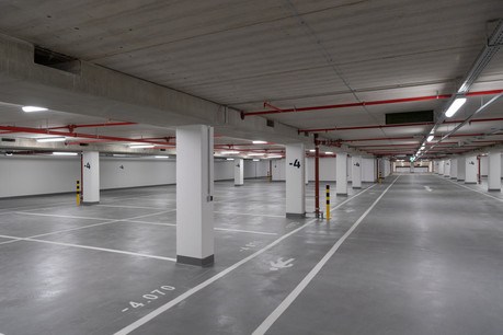 Le parking du Royal-Hamilius, inauguré en septembre 2018, est tout neuf. Mais y stationner a un prix. (Photo: Charles Duprat/archives)