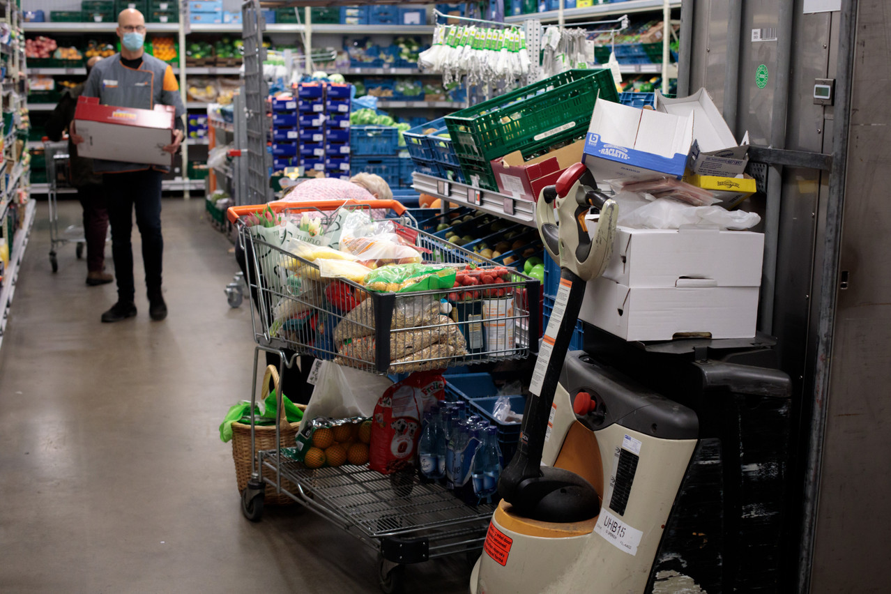 Dans le caddie des résidents, les prix de l’alimentation marquent une hausse de 0,5% en comparaison annuelle. Les plus fortes hausses par rapport au mois précédent sont constatées pour les légumes frais (+5,1%), le poisson frais (+4,8%), la nourriture pour bébés (+2,7%) et les céréales pour le petit-déjeuner (+2,2%).  (Photo: Matic Zorman/Maison Moderne/Archives)