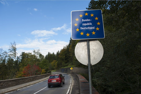 Les résidents luxembourgeois peuvent transiter par l’Allemagne sans contrainte ou y séjourner sous réserve de disposer d’une attestation de test négatif de moins de 48 heures. Les résidents allemands se rendant au Luxembourg sont par contre soumis à des restrictions plus sévères. (Photo : Shutterstock)