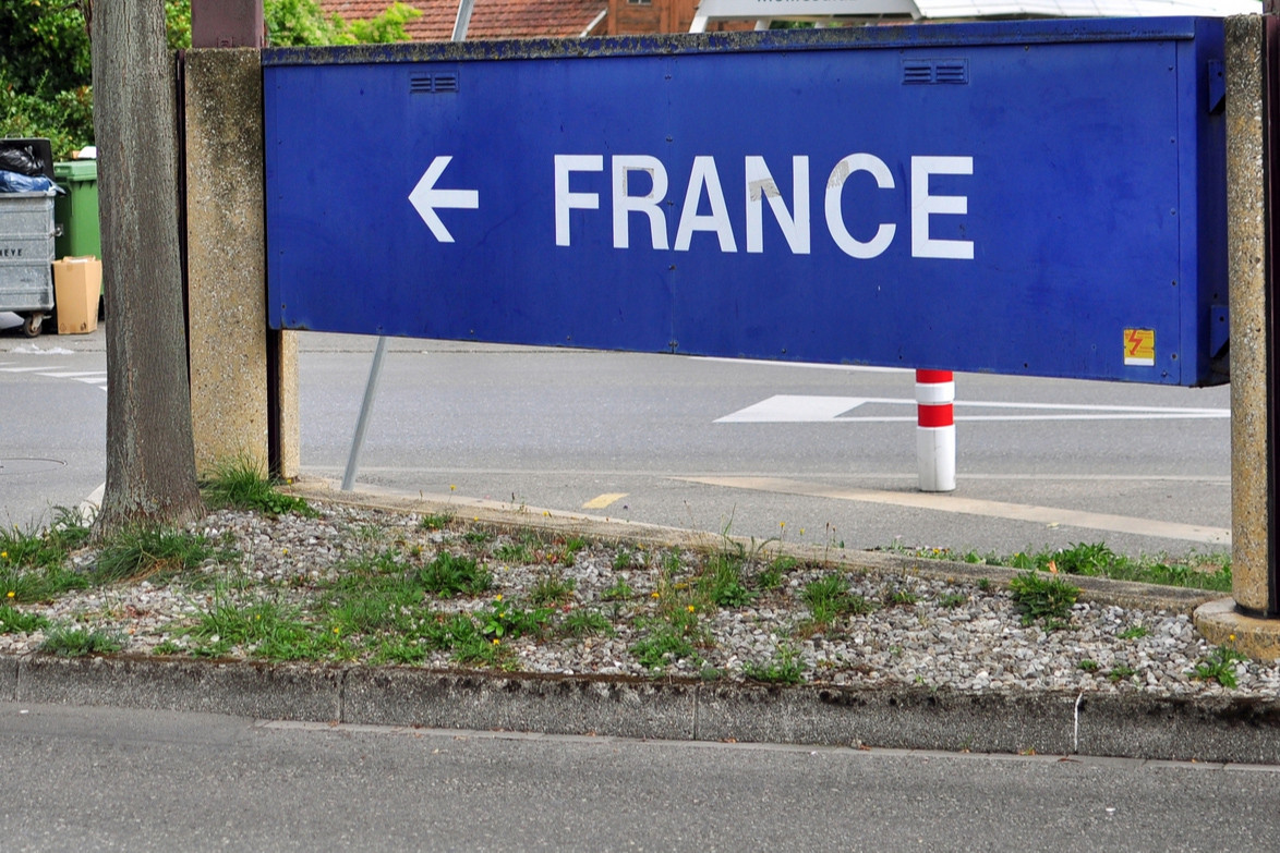 Aller en France? Ce ne sera pas possible avant le 15 juin, au moins. (Photo: Shutterstock)