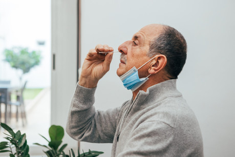 Le gouvernement annonce des tests antigéniques en entreprise, même si les modalités restent à définir. (Photo: Shutterstock)