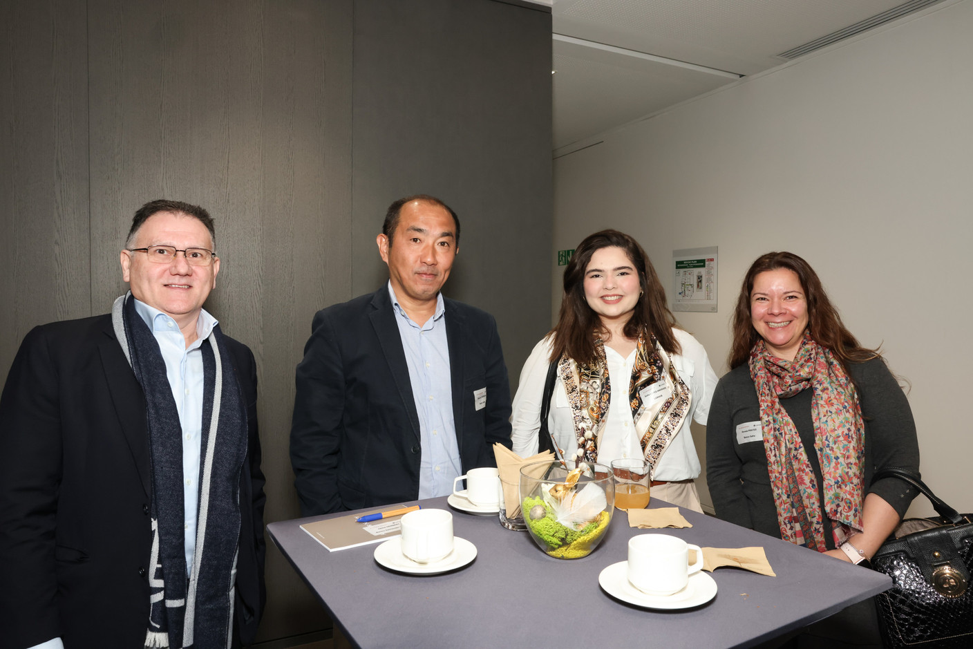 Ricardo Tsuruoka (Banco Safra, second from left), Sofia Lopes Andrade (Luxhub), Renata Prates (Banco Safra). Photo: Marie Russillo/Maison Moderne