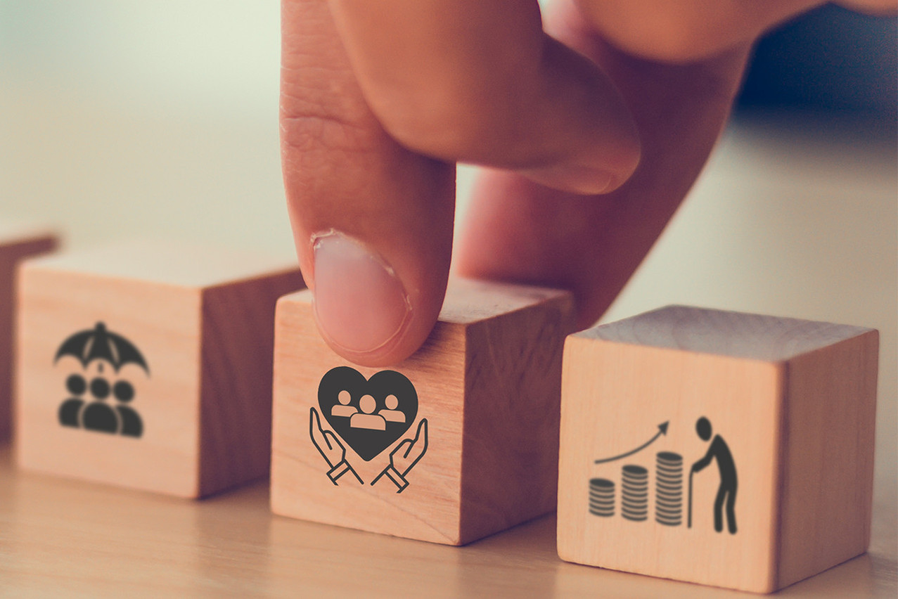 Aca stresses that it is essential to take into account all three pillars of the pension system--the public pension (1st pillar), supplementary company schemes (2nd pillar) and individual old age provision (3rd pillar)--as they are complementary and necessary to guarantee a balanced, sustainable and flexible system. Photo: Shutterstock