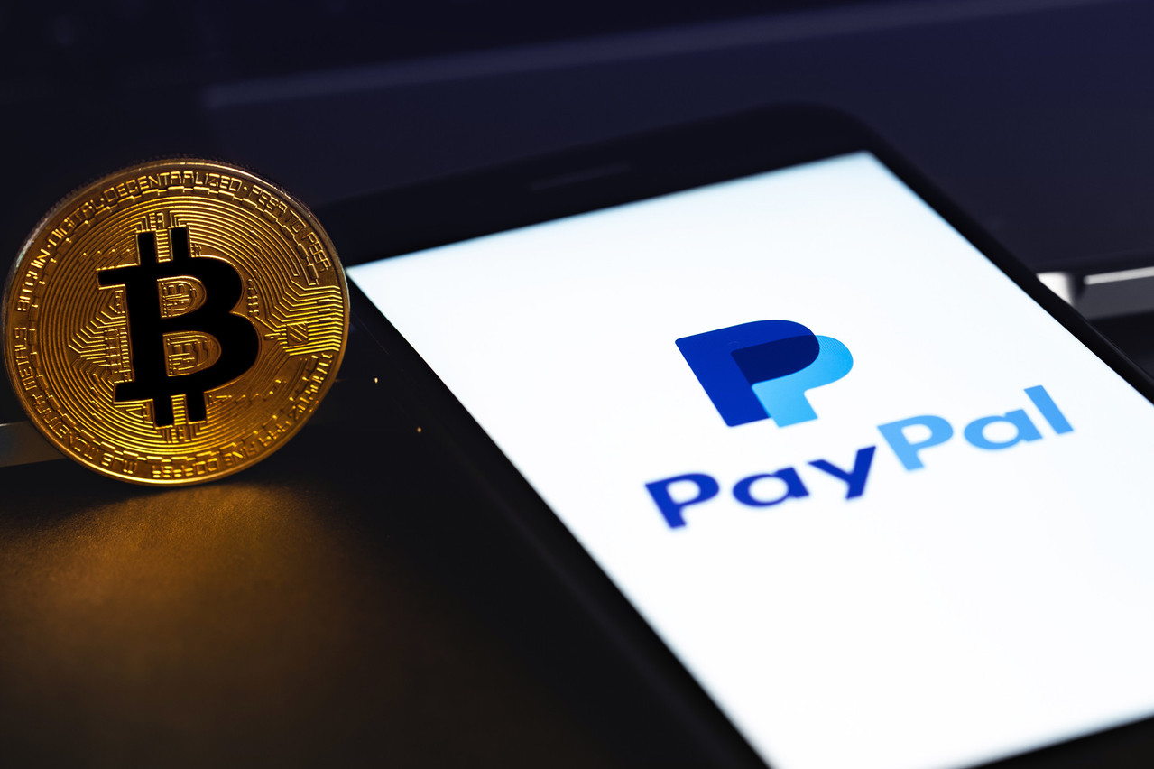 Au-delà du coup marketing qui replace PayPal face à ses concurrents – surtout Square, Robinhood et Alibaba –, les analystes sont mesurés quant à l’impact de la possibilité de vendre et d’acheter des monnaies cryptées sur la plateforme américaine. (Photo: Shutterstock)