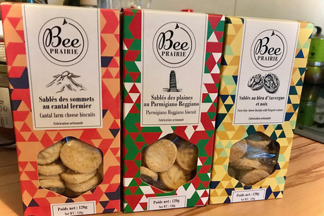 Cantal fermier, parmigiano reggiano et bleu d’Auvergne AOP pour les petits sablés chez Bee Prairie. (Photo: Maison Moderne)