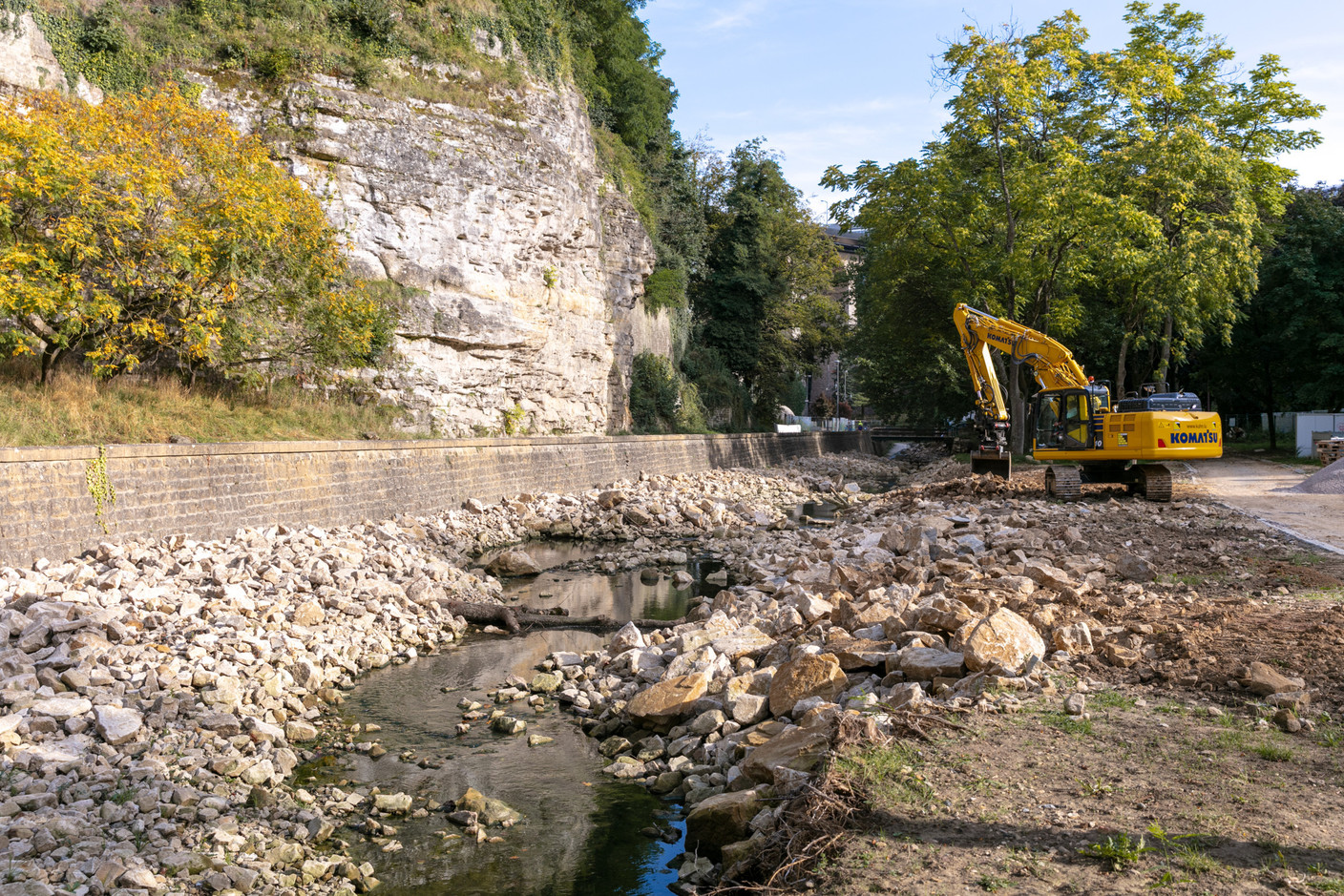 The project aims to restore the Pétrusse to its natural morphology. Photo: Romain Gamba / Maison Moderne