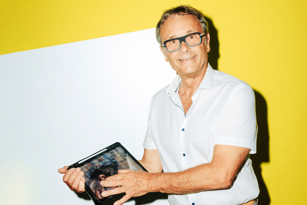 “It’s a hybrid profession that I’ve, in a way, invented. It involves observing men and women in their working environments before designing spaces, tools or interfaces that genuinely make their lives easier,” explains Philippe Guilloteau, describing his field of work. (Photo: Julian Pierrot/Paperjam)