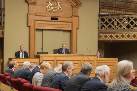 Fernand Etgen (DP) a officiellement succédé jeudi à Mars Di Bartolomeo (LSAP) comme premier citoyen du pays. (Photo: Chambre des députés)