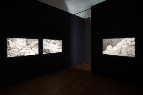 Vue de l’exposition «Silver Memories» de Daphné Le Sergent au Casino Luxembourg. (Photo: Mike Zenari)
