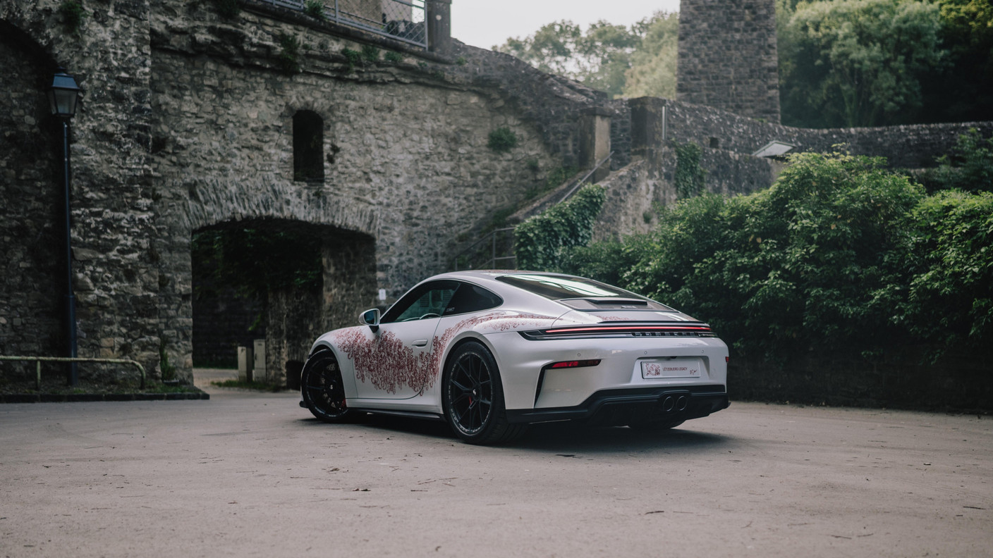 The “Porsche Lëtzebuerg Legacy” project. A unique 911 GT3 with Touring pack, fully personalised as part of the “Special Requests” programme. Photo: Porsche