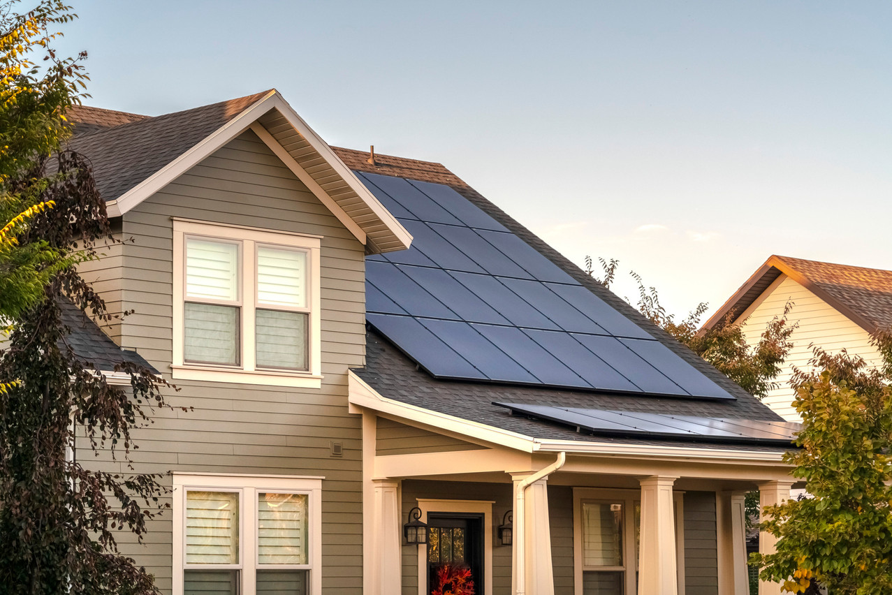 Solar panels grew in popularity over 2021, a trend that continues in 2022.  Photo: Shutterstock