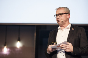 werner-de-laet-orange-4.jpg