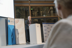 emfp161117_award_2193.jpg