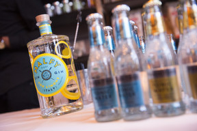 gin-club-030518-21.jpg