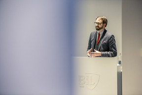 2016_11_09-oxford-debate-49.jpg