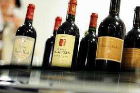 wine_100.jpg